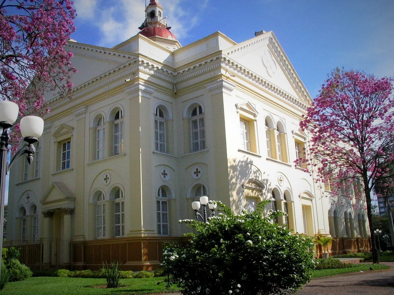 Prédio histórico de Araras